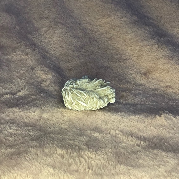 Desert Rose Piece(s) - Picture 7 of 10